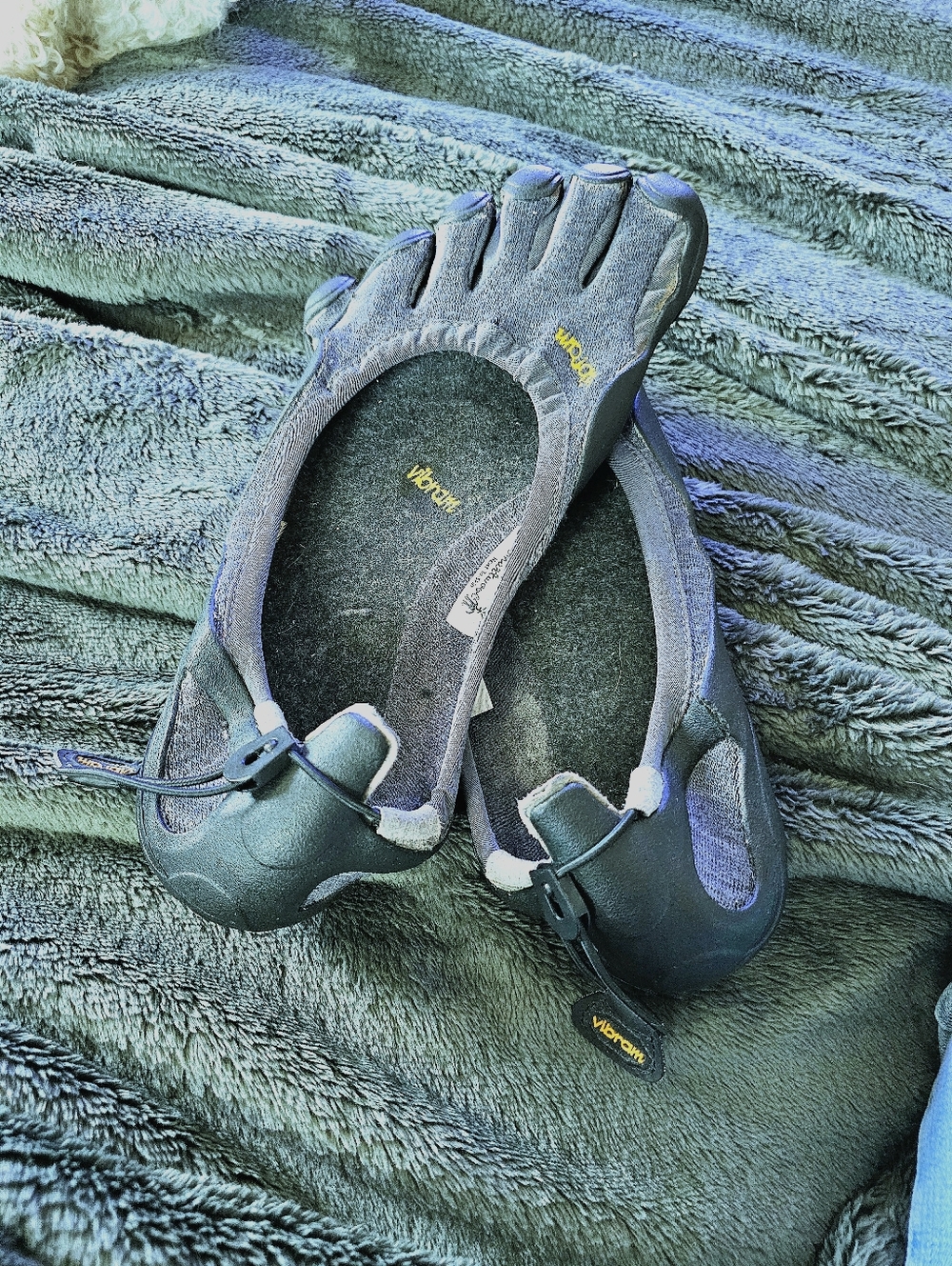Euro 45 (US Size 11) "SmartWool Next To Skin,Vibram FiveFingers Black Toe Shoes - Picture 7 of 7